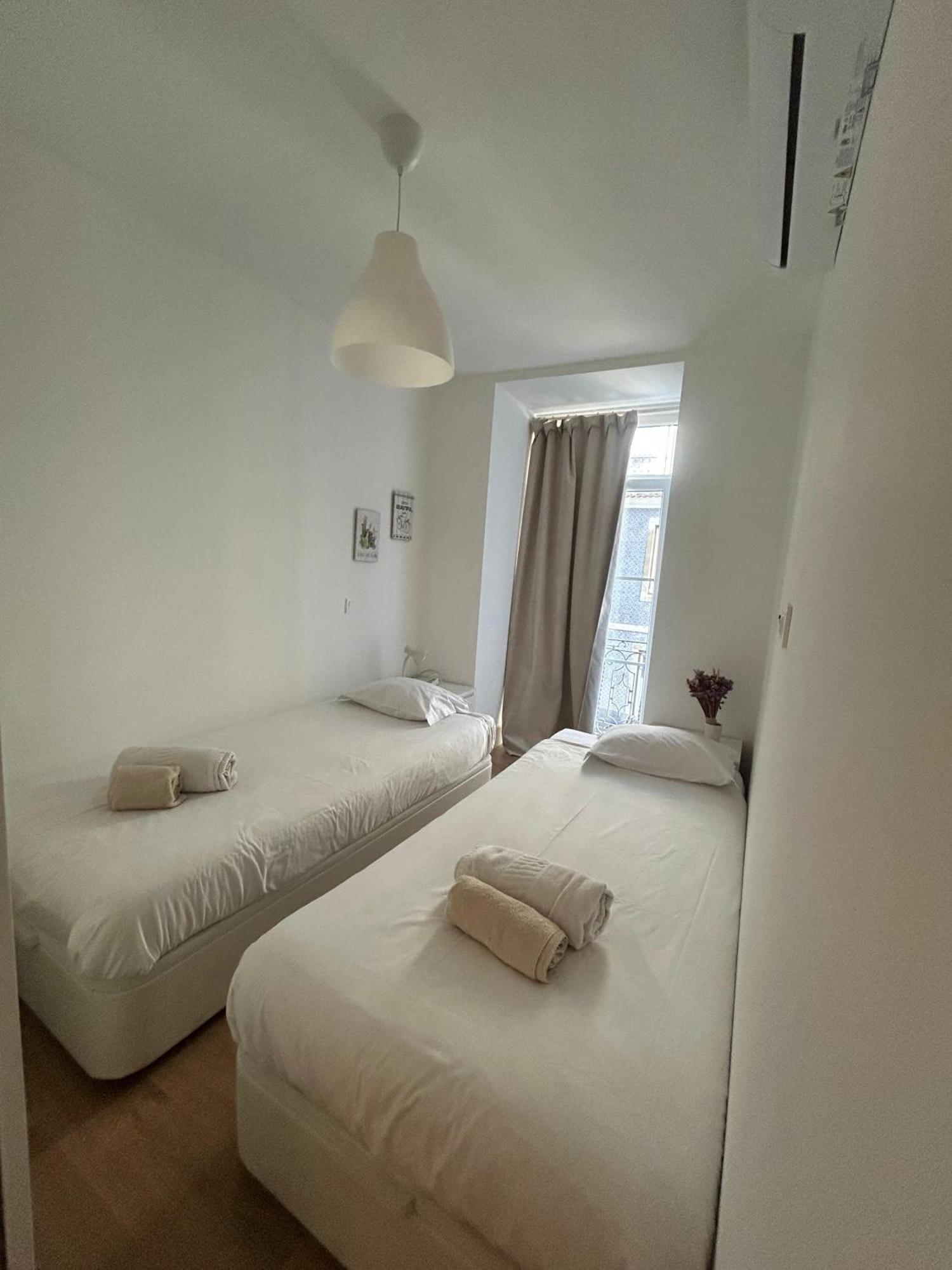 Modern Lisbon Apartments By Soulplaces Chambre photo